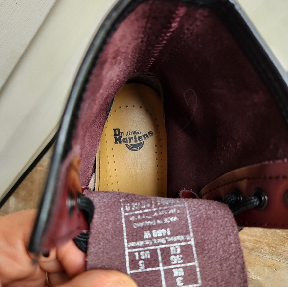 New Dr Martens lace up boot cherry red ladies - Picture 9 of 11